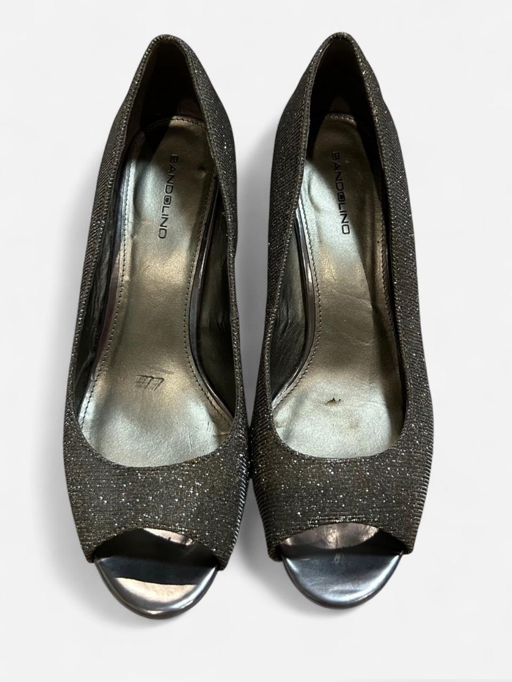 Bandolino Bufflove Silver Glitter Peep Toe Wedge Heels Size 9M Metallic Shoes